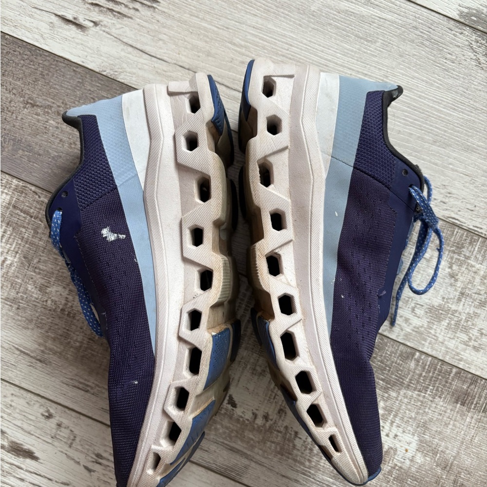 On Running Blue Cloudmonster Sz 9